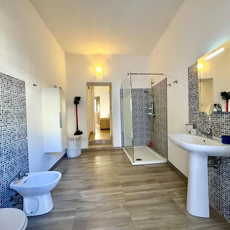 Happy Terrace * 巴里萨尔多